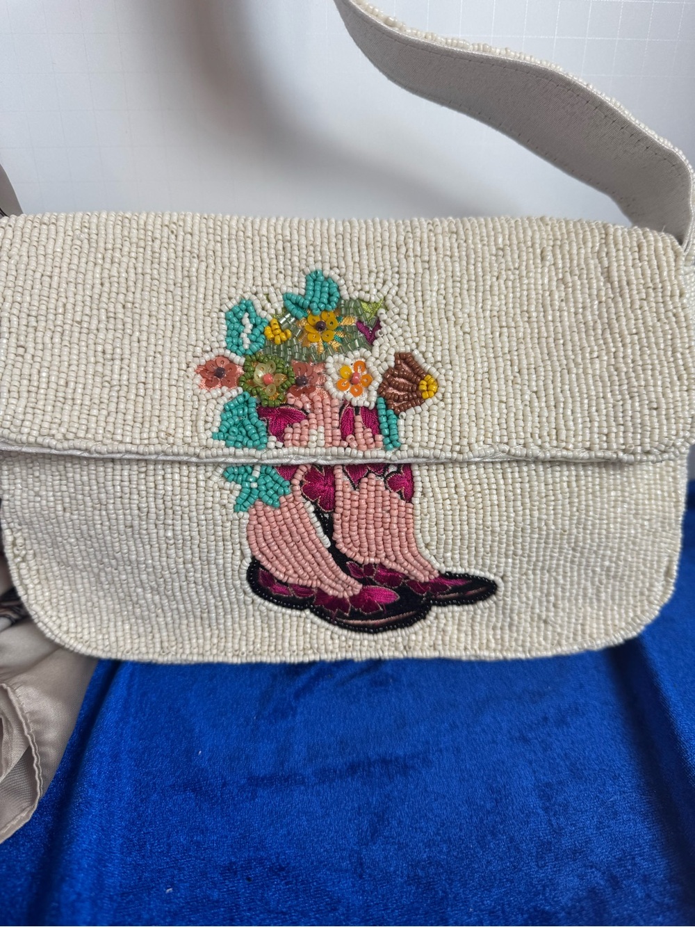 Viral Sol & Mer Ivory Beaded Crossbody Bag with Floral Cowboy Boots - Picture 2 of 7